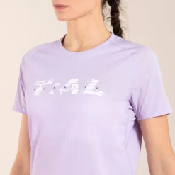 CAMISETA TRAIL RUNNING MUJER LILA ESTAMPADO MANGA CORTA -Equipo Deportivo camiseta trail running mujer lila estampado manga corta 2